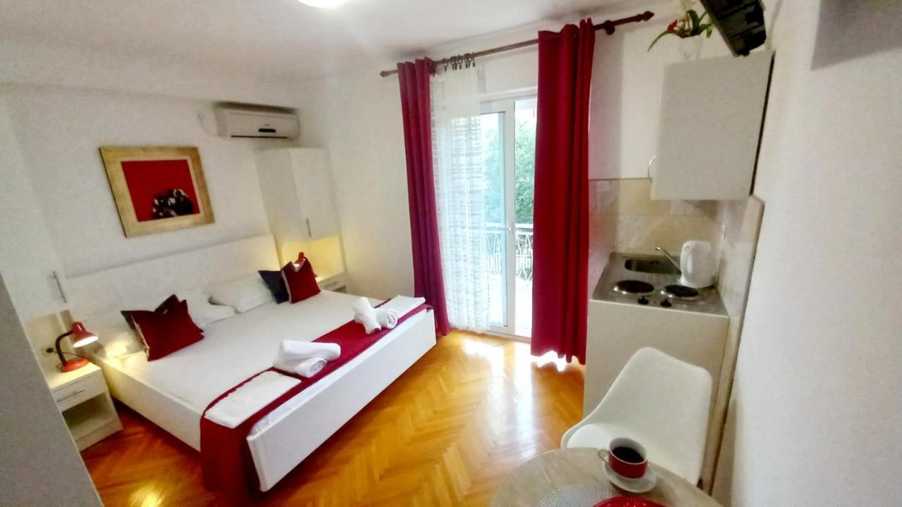 Apartments Miranda Sea & Nature Makarska Exterior foto
